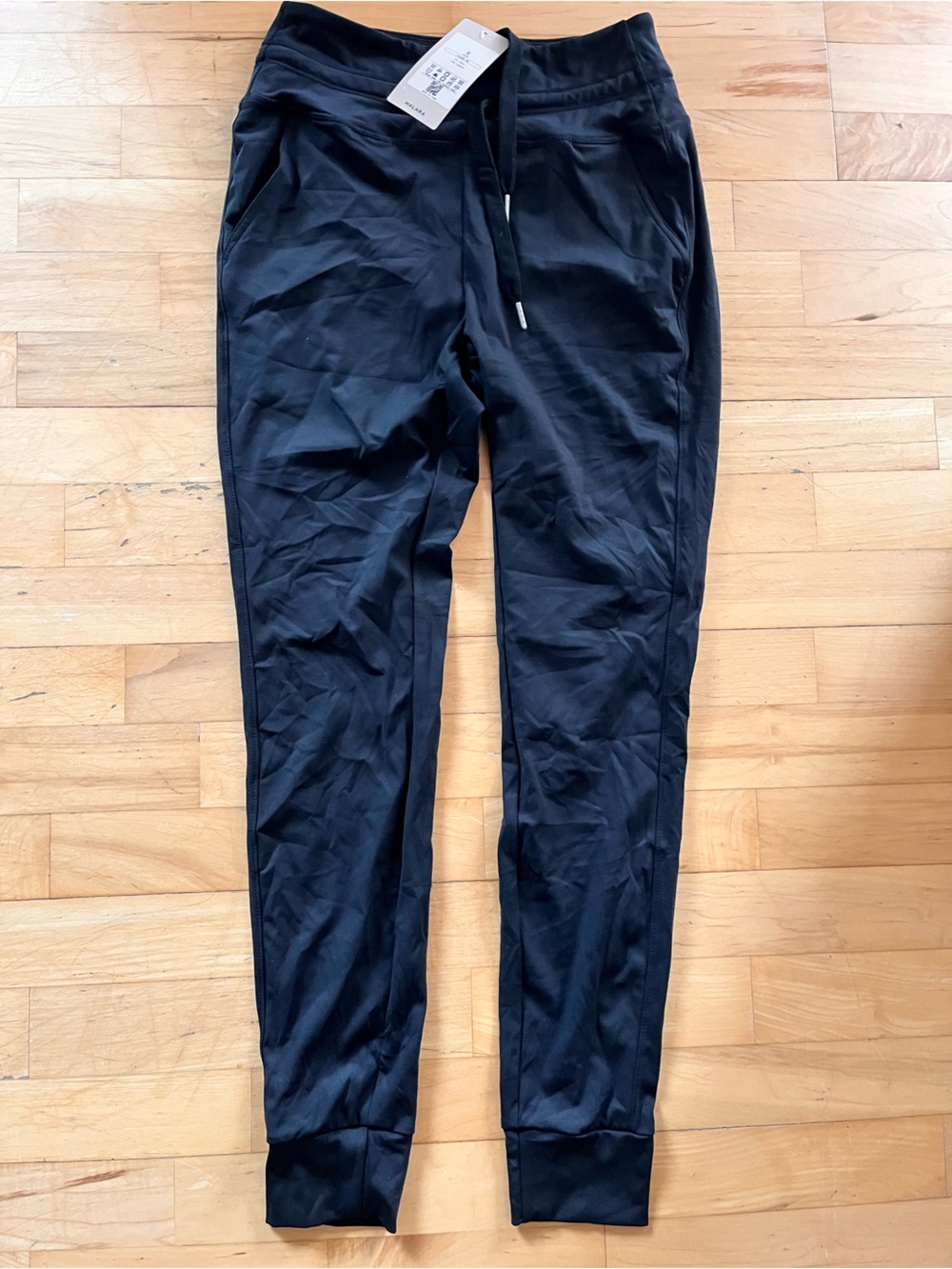 NWT Halara Cloudful Air Black Active Bottoms Size S Regular